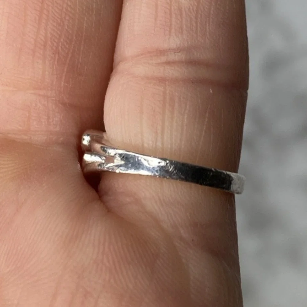 Vintage Disney Mickey Mouse 925 Sterling Silver Cubic Zirconia Band Ring Size 3 - Picture 13 of 14
